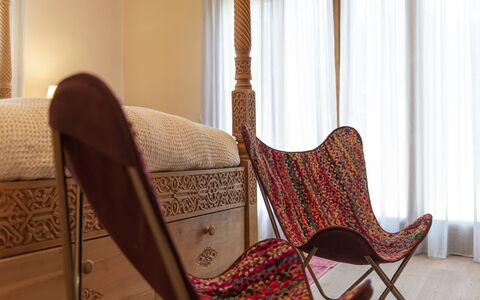Sequerciani: Camera, Tenda, Mobilia, Sedia, Interior Design, Finestra Trattamento, Casa, Suite, Per Finestre, Soggiorno
