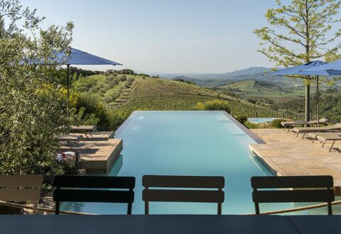 Sequerciani: Piscina, Proprietà, Architettura, Albero, Casa, Immobiliare, Tempo Libero, Costruzione, Vacanza, Shade