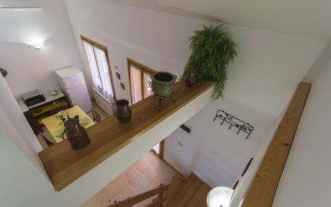 Calanchi Apartments: Proprietà, Camera, Casa, Interior Design, Immobiliare, Mobilia, Costruzione, Pavimento, Pianta Della Casa, Le Scale