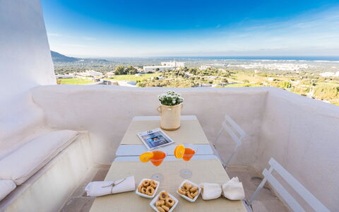 Vista Mare Da Zio Piero: Proprietà, Camera, Cielo, Vacanza, Tavolo, Ristorante, Estate, Interior Design, Paesaggio, Oceano