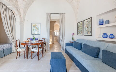 Solo Voi: Camera, Proprietà, Mobilia, Interior Design, Costruzione, Casa, Soggiorno, Tavolo, Immobiliare, Architettura