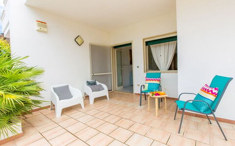 Villa Nettuno: Proprietà, Camera, Immobiliare, Costruzione, Mobilia, Casa, Pavimento, Suite, Appartamento, Interior Design