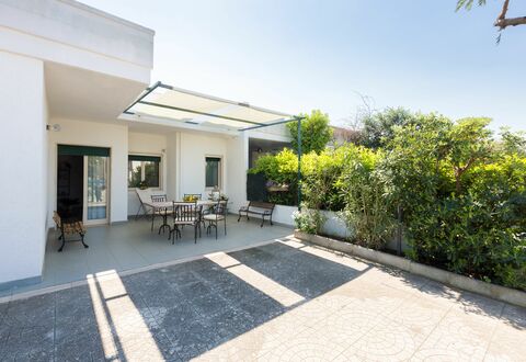 Villa Stelladali: Proprietà, Costruzione, Casa, Immobiliare, Casa, Camera, Architettura, Estate, Zona Residenziale, Pavimento