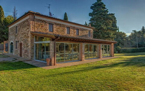 La Rimessa: Casa, Casa, Proprietà, Costruzione, Estate, Agriturismo, Architettura, Cielo, Albero, Immobiliare