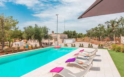 Trullo delle Ginestre: pool