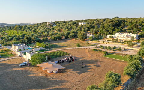 Corte dei Messapi | Sleeps 24: Cielo, Pianta, Albero, Lotto, Urban Design, Tempo Libero, Zona Residenziale, Paesaggio, Erba, Plain