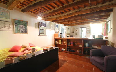 Geco 0: Proprietà, Camera, Costruzione, Soggiorno, Mobilia, Casa, Interior Design, Soffitto, Fascio, Immobiliare