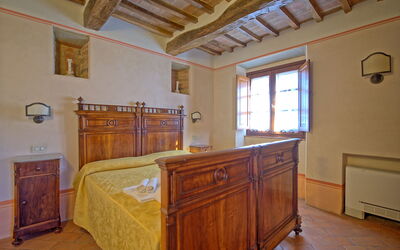 Alloggio:&nbsp;Leccio