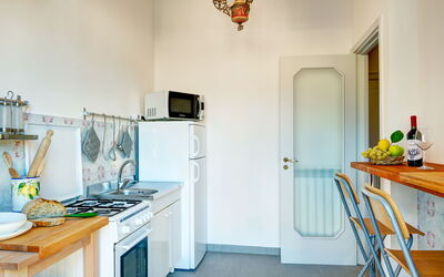 parsano-home-sorrento-appartamento-cucina