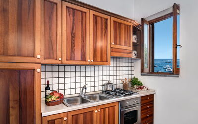 la-baia-dello-chalet-massa-lubrense-appartamento-cucina