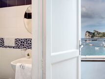 la-casa-sul-mare-delle-sirene-marina-del-cantone-appartamento-bagno