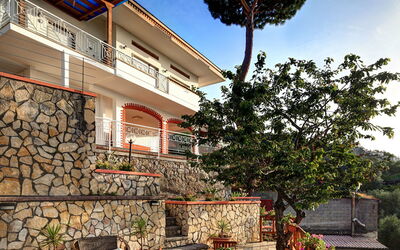 casina-priora-sorrento-villa-esterno