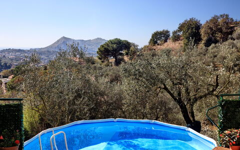 La Villa Dell'olio: Acqua, Cielo, Comunita 'Impianto, Pianta, Paesaggio Naturale, Albero, Tempo Libero, Paesaggio, Immobiliare, Montagna