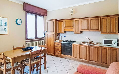 Bonatti: Interior Design, Camera, Pavimentazione, Pavimento, Appartamento, Mobilia, Soffitto, Cabinetry, Latifoglie, Color Legno