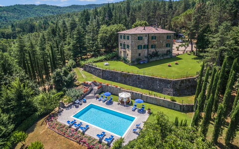 Ville Rosadi Weddings: Proprietà, Hill Station, Estate, Paesaggio Naturale, Casa, Immobiliare, Costruzione, Dimora, Albero, Montagna
