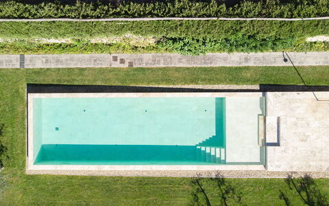 Villa Dorothea: Pianta, Costruzione, Verde, Finestra, Acqua, Rettangolo, Natura, Corpo D'Acqua, Lotto, Shade