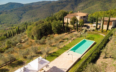 Villa Dorothea: Cielo, Pianta, Proprietà, Comunita 'Impianto, Montagna, Albero, Pendenza, Lotto, Vegetazione, Piscina