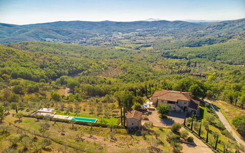 Villa Dorothea: Cielo, Pianta, Comunita 'Impianto, Montagna, Paesaggio Naturale, Highland, Lotto, Albero, Pendenza