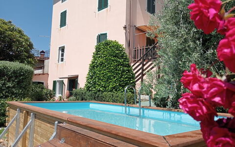 Alla Collina Del Sole: Piscina, Materiale Composito, Shade, Villa, Estate, Hacienda, Ricorrere, Balcone, Eco Hotel, Hotel