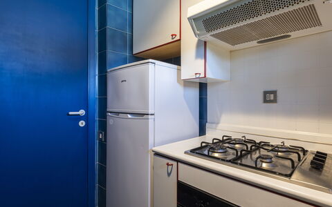 Residenza Morin: Cabinetry, Stufa A Gas, Elettrodomestico Da Cucina, Cucina Stufa, Piano Cottura, Costruzione, Stufa, Cucina, Legna, Elettrodomestico