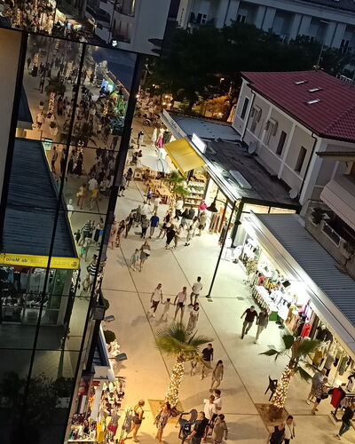 Cattolica Sea Loft: Costruzione, Finestra, Infrastruttura, Urban Design, Quartiere, Spazio Pubblico, Folla, Città, Tempo Libero
