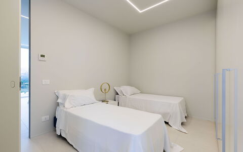 Villa Diodoro: Mobilia, Costruzione, Comfort, Cuscino, Interior Design, Casa, Legna, Pavimento, Telaio Del Letto
