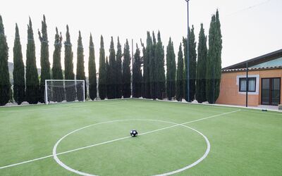 villa-girgenti-contrada-mendolito-campo-da-calcetto