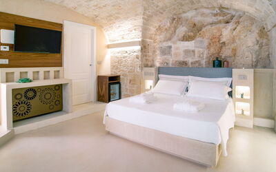 Alloggio:&nbsp;Room Romantic Grotta Sant'oronzo 7