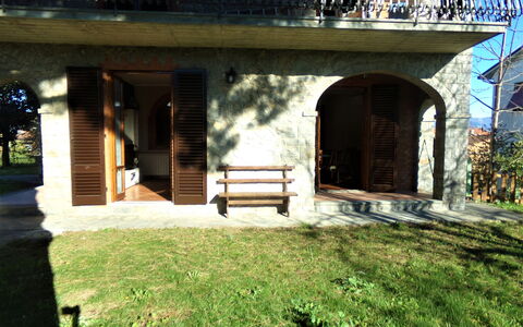 Il Campanile: Pianta, Shade, Costruzione, Erba, Legna, Villetta, Facciata, Tempo Libero, Urban Design, Paesaggio