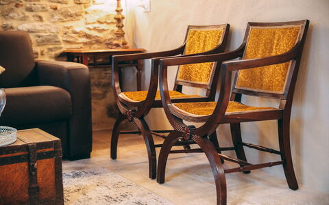 Casa San Valentino: Mobilia, Tavolo, Sedia, Comfort, Legna, Interior Design, Pavimento, Pavimentazione, Costruzione, Latifoglie