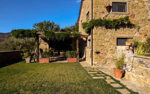 Casale Montanare: Pianta, Cielo, Proprietà, Finestra, Costruzione, Lotto, Erba, Zona Residenziale, Quartiere, Villetta