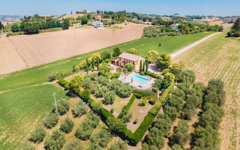 Casa Bellavista: Zona Residenziale, Estate, Giardino, Hacienda, Landscaping, Piantagione, Dimora, Villa, Agriturismo, Prato