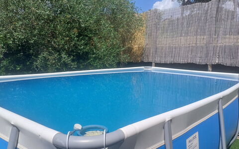 Casa Della Selce: Blu, Piscina, Materiale Composito, Shade, Plastica, Backyard