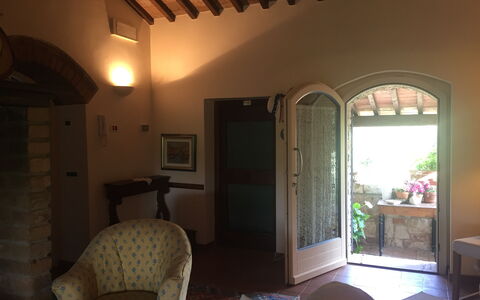 Villa Fulvia: Proprietà, Mobilia, Costruzione, Legna, Finestra, Interior Design, Sedia, Soggiorno, Shade, Pianta