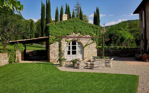 Villa Dell'abate: Cielo, Pianta, Albero, Erba, Villetta, Paesaggio, Area Rurale, Paesaggio Naturale, Costruzione, Facciata