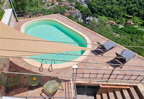 Belvedere, House With Private Pool And Garden, Rec: Costruzione, Proprietà, Acqua, Pianta, Verde, Piscina, Mobili Da Esterno, Shade, Legna, Albero