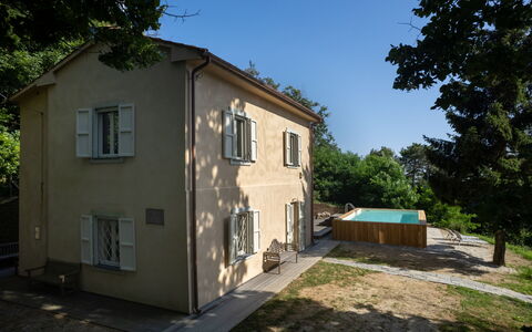 Casa Serra: Pianta, Cielo, Costruzione, Finestra, Albero, Casa, Lotto, Villetta, Porta, Immobiliare