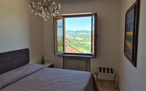 Casa Di Luca, Pool, Castelnuovo Berardenga: Casa, Camera Da Letto, Biancheria, Bedding, Letto, Lenzuolo, Lampada, Telaio Del Letto, Villa, Hotel