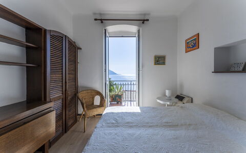 A Due Passi da Camogli, Seaview with Terrace, Wifi: Proprietà, Costruzione, Azzurro, Legna, Comfort, Soggiorno, Shade, Architettura, Pianta Della Casa
