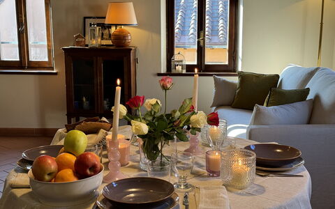 Casa Toto: Mobilia, Tavola, Tavolo, Stemware, Interior Design, Bicchieri, Sala Da Pranzo, Serveware, Tovaglia, Tessile