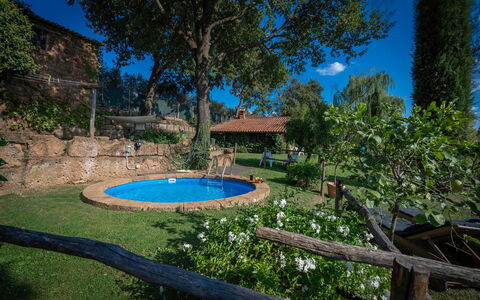 Casale Delle Papere, Pool, Romantic Holiday In Nep: Acqua, Pianta, Piscina, Costruzione, Natura, Sedia, Albero, Cielo, Shade, Vegetazione