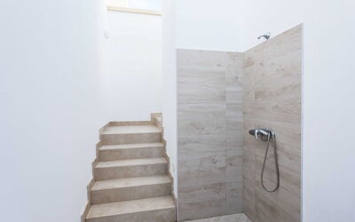 Alloggio:&nbsp;Gioia 2 651.2