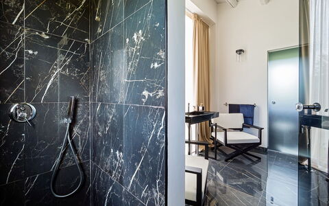 Casabella - Avola, Sicilia: Costruzione, Interior Design, Pavimento, Parete, Pavimentazione, Albero, Bicchiere, Finestra, Soffitto