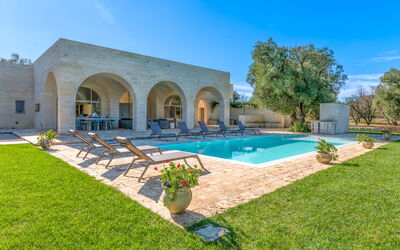 Tenuta Palù: Pianta, Proprietà, Cielo, Acqua, Azzurro, Albero, Piscina, Costruzione, Shade, Paesaggio