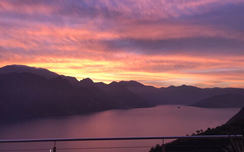 Xino Terrace View: Cielo, Geografia Montane, Risorse Idriche, Orizzonte, Montagna, Natura, Afterglow, Collina, Crepuscolo, Paesaggio Naturale