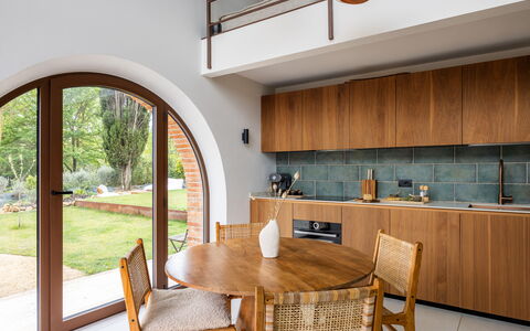 Pendolino Spereto Apartment With Pool, Montaione: Interior Design, Mobilia, Legna, Pavimentazione, Cucina, Controsoffitto, Pavimento, Illuminazione, Soffitto, Camera