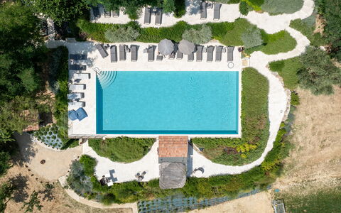 Pendolino Spereto Apartment With Pool, Montaione: Piscina, Mobili Da Esterno, Ricorrere, Tempo Libero, Lettino, Giardino, Eco Hotel, Terme, Ombrello, Shade