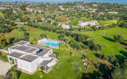 Masseriola Di Puglia: Pianta, Paesaggio Naturale, Lotto, Urban Design, Erba, Zona Residenziale, Albero, Cielo, Tempo Libero, Paesaggio