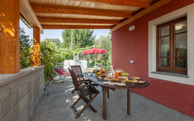 Casa vacanza Casa Iris - Versilia, Holiday Home with Pool - Gombitelli, Toscana, Italia