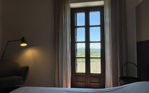 Casa 'il Nocciolo': Proprietà, Mobilia, Costruzione, Comfort, Luce, Finestra, Legna, Shade, Illuminazione, Telaio Del Letto